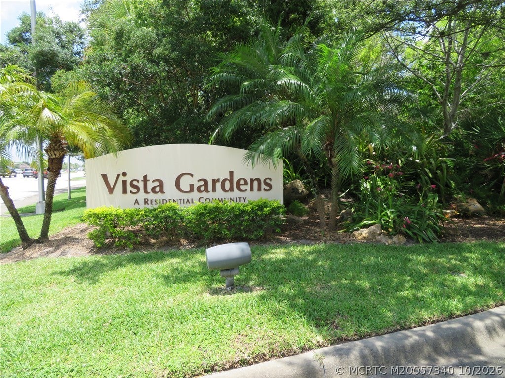 Photo of 40 Vista Gardens Trail #204, Vero Beach, FL 32962 (MLS # M20057340)