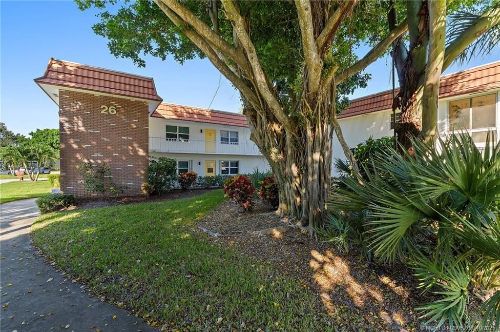 Photo of 1225 NW 21st Street #Bldg 26 Unit 6-2608, Stuart, FL 34994 (MLS # M20052700)