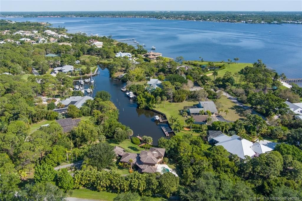 Photo of 3308 NW Perimeter Road, Palm City, FL 34990 (MLS # M20050188)