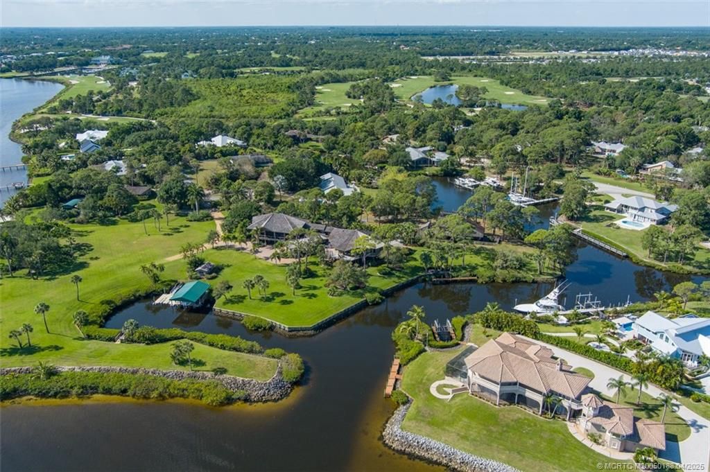 Photo of 3308 NW Perimeter Road, Palm City, FL 34990 (MLS # M20050188)