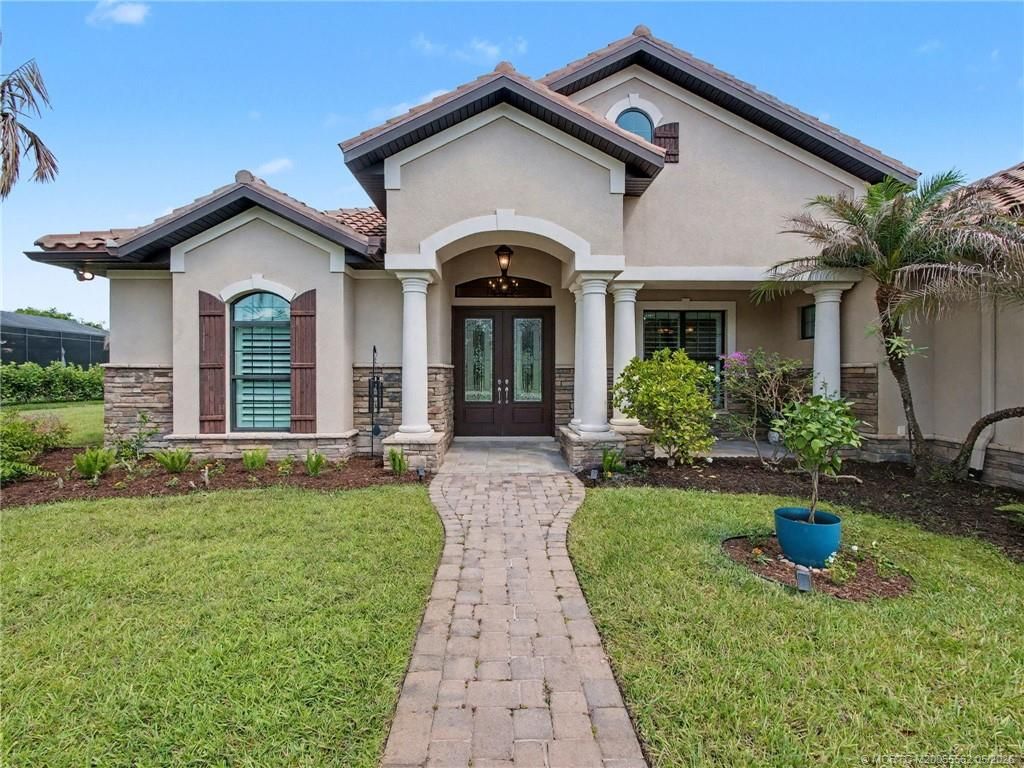 Photo of 774 SW Winston Avenue, Palm City, FL 34990 (MLS # M20055562)