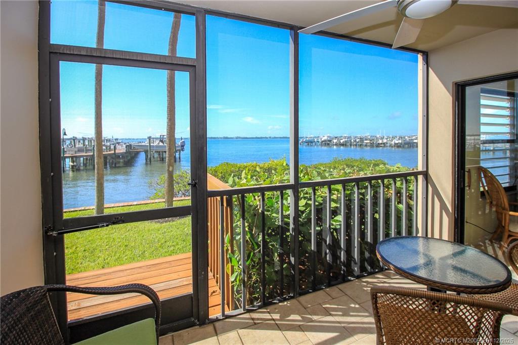 Stuart, Florida 34996, United States, 2 Bedrooms Bedrooms, ,2 BathroomsBathrooms,Residential,Active,250956