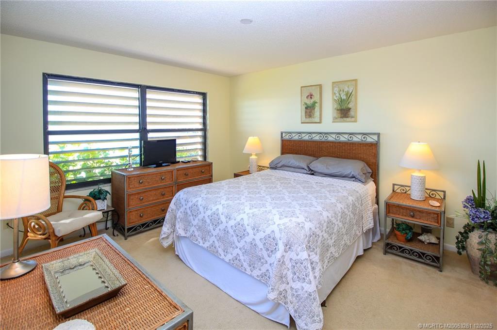 Stuart, Florida 34996, United States, 2 Bedrooms Bedrooms, ,2 BathroomsBathrooms,Residential,Active,250956