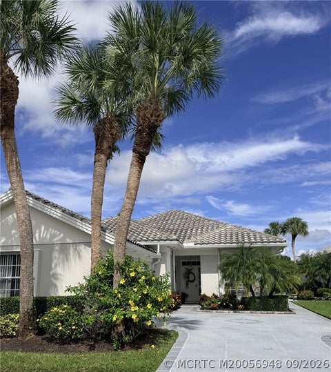 Homes For Sale - 8008 SE Double Tree Drive<br/> Hobe Sound, FL 33455