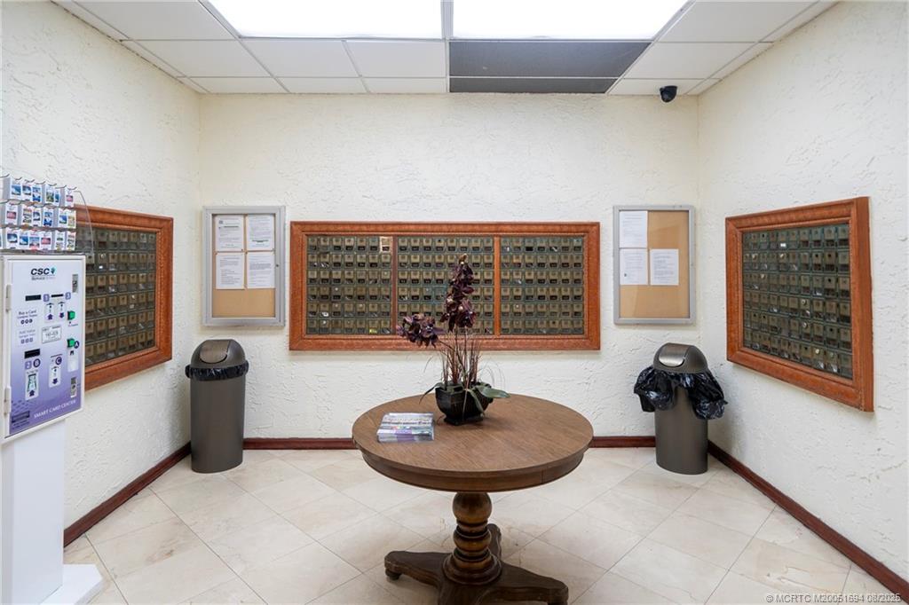 Hollywood, Florida 33019, United States, 1 Bedroom Bedrooms, ,2 BathroomsBathrooms,Residential,Active,188553