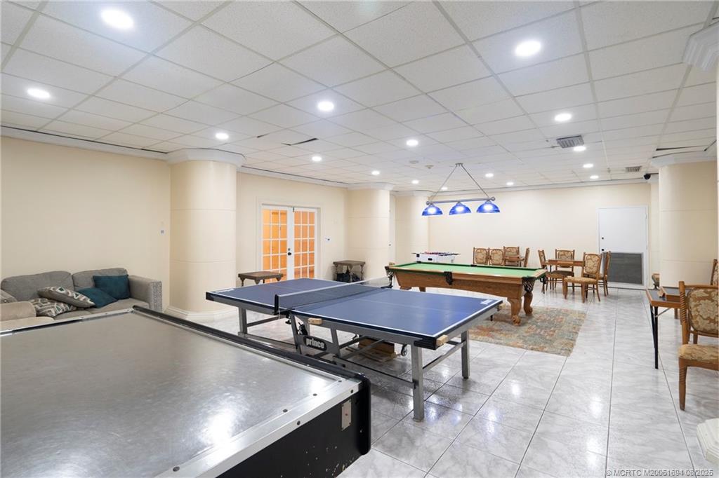 Hollywood, Florida 33019, United States, 1 Bedroom Bedrooms, ,2 BathroomsBathrooms,Residential,Active,188553