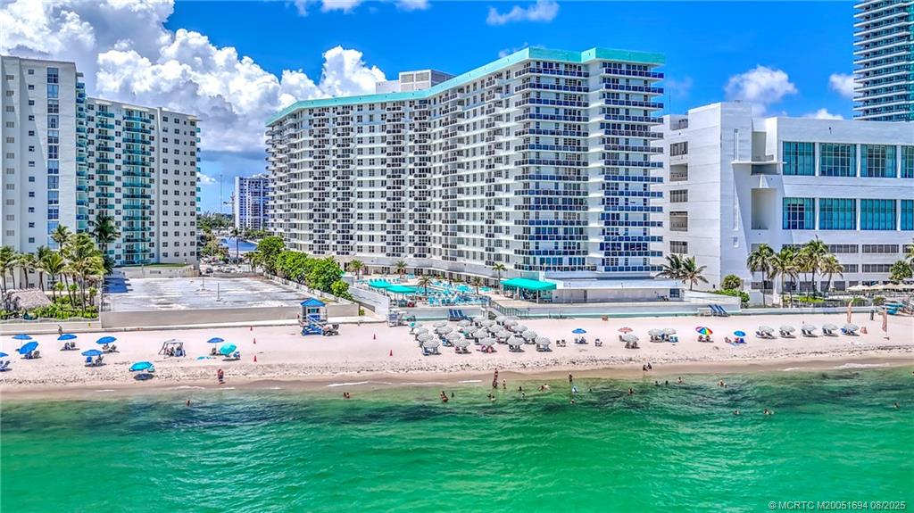 Hollywood, Florida 33019, United States, 1 Bedroom Bedrooms, ,2 BathroomsBathrooms,Residential,Active,188553