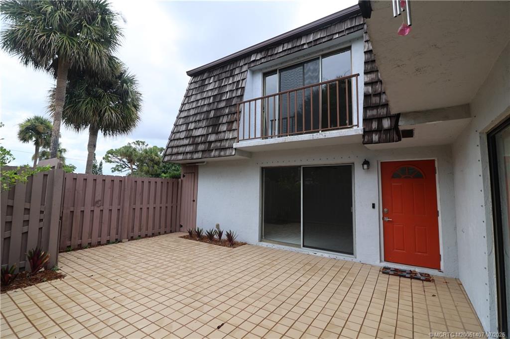 Stuart, Florida 34994, United States, 2 Bedrooms Bedrooms, ,3 BathroomsBathrooms,Residential,Active,170559