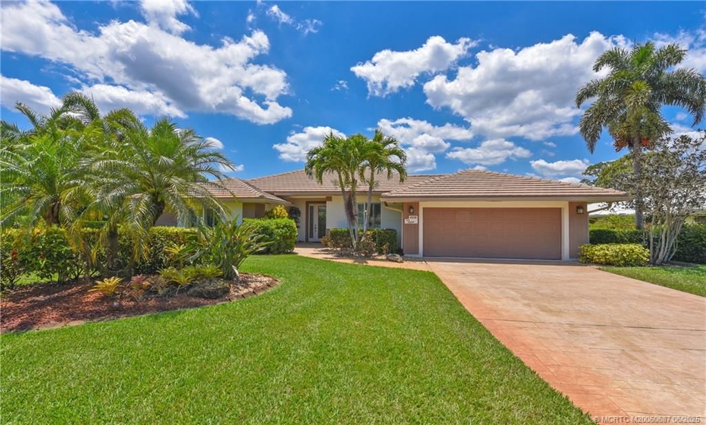 Photo of 4538 SW Fenwick Lane, Palm City, FL 34990 (MLS # M20050687)