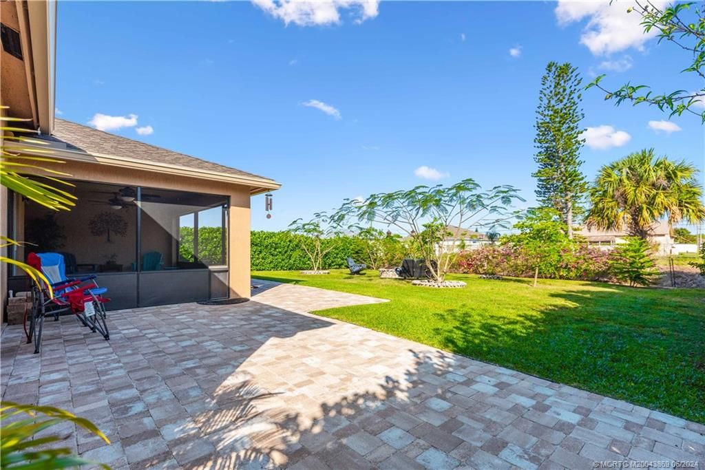 Photo of 949 SW McDevitt Avenue, Port Saint Lucie, FL 34953 (MLS # M20043869)