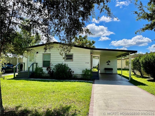 15948 SW INDIANWOOD CIR, INDIANTOWN, FL 34956 - Image bcd3f98caf2b8e637134d64a8474121a/882070810