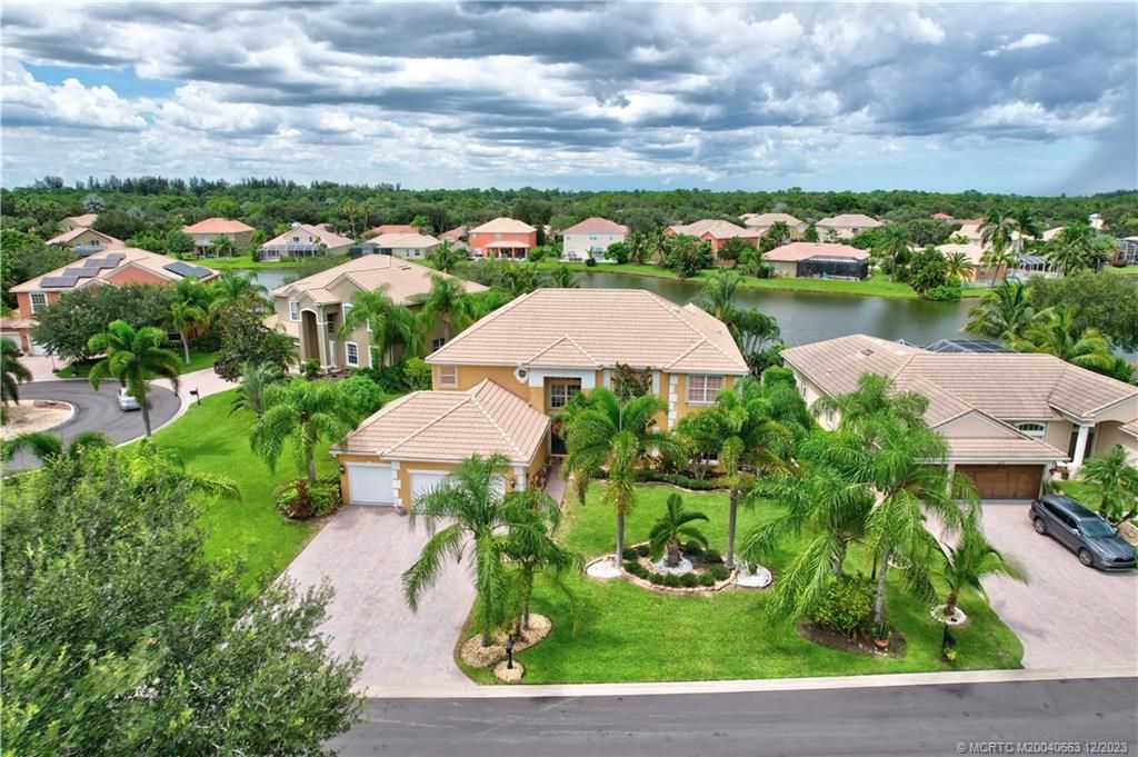 Photo of 2171 SW Panther Trace, Stuart, FL 34997 (MLS # M20040663)