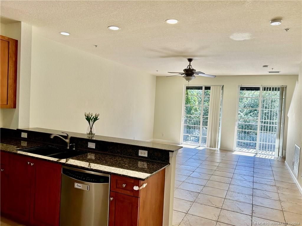 Photo of 119 Cat Rock Lane, Jupiter, FL 33458 (MLS # M20047329)