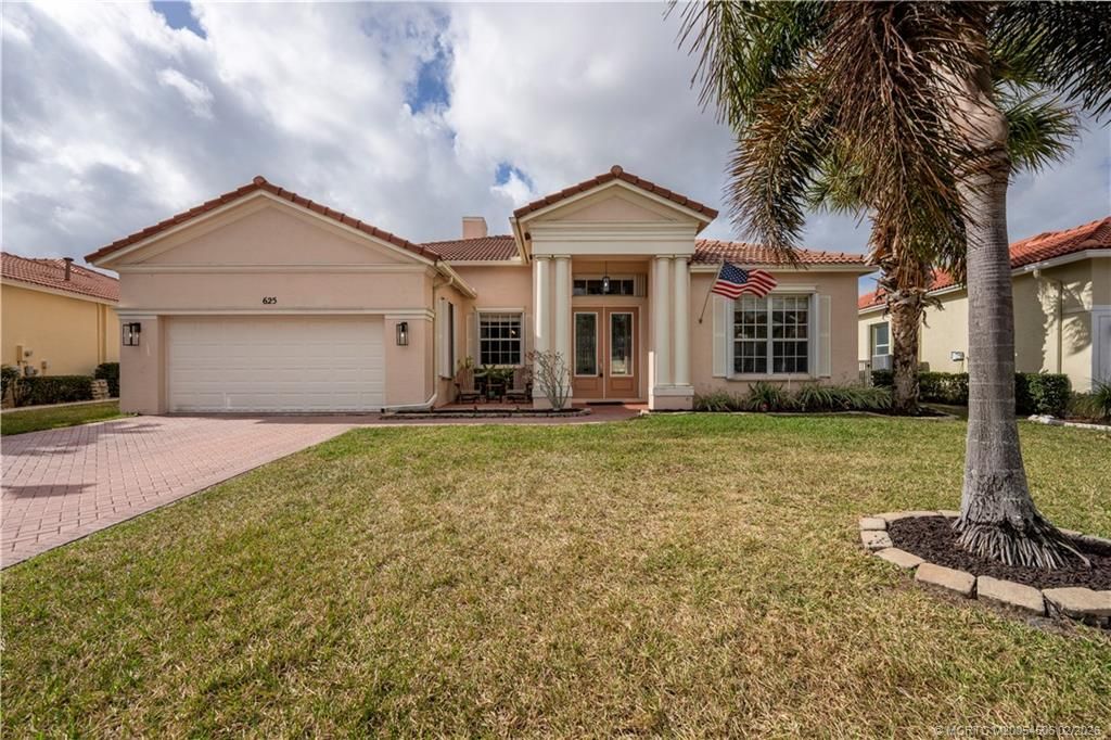 Photo of 625 SW Long Key Court, Port Saint Lucie, FL 34986 (MLS # M20054506)