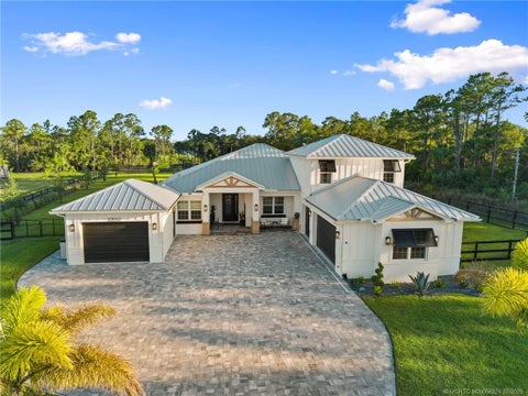 Photo of 10190 SW Hemingway Terrace, Palm City, FL 34990 (MLS # M20056224)