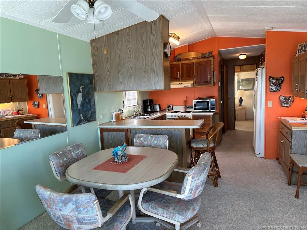 Photo of 408 Nettles Boulevard, Jensen Beach, FL 34957 (MLS # M20042808)