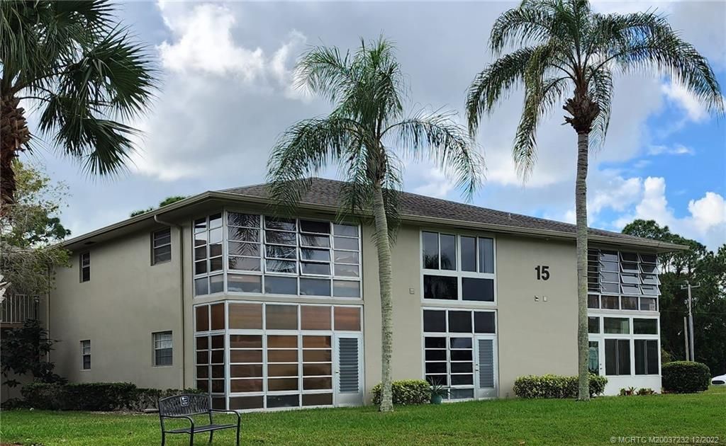 Photo of 15 Lake Vista Trail #204, Port Saint Lucie, FL 34952 (MLS # M20037232)