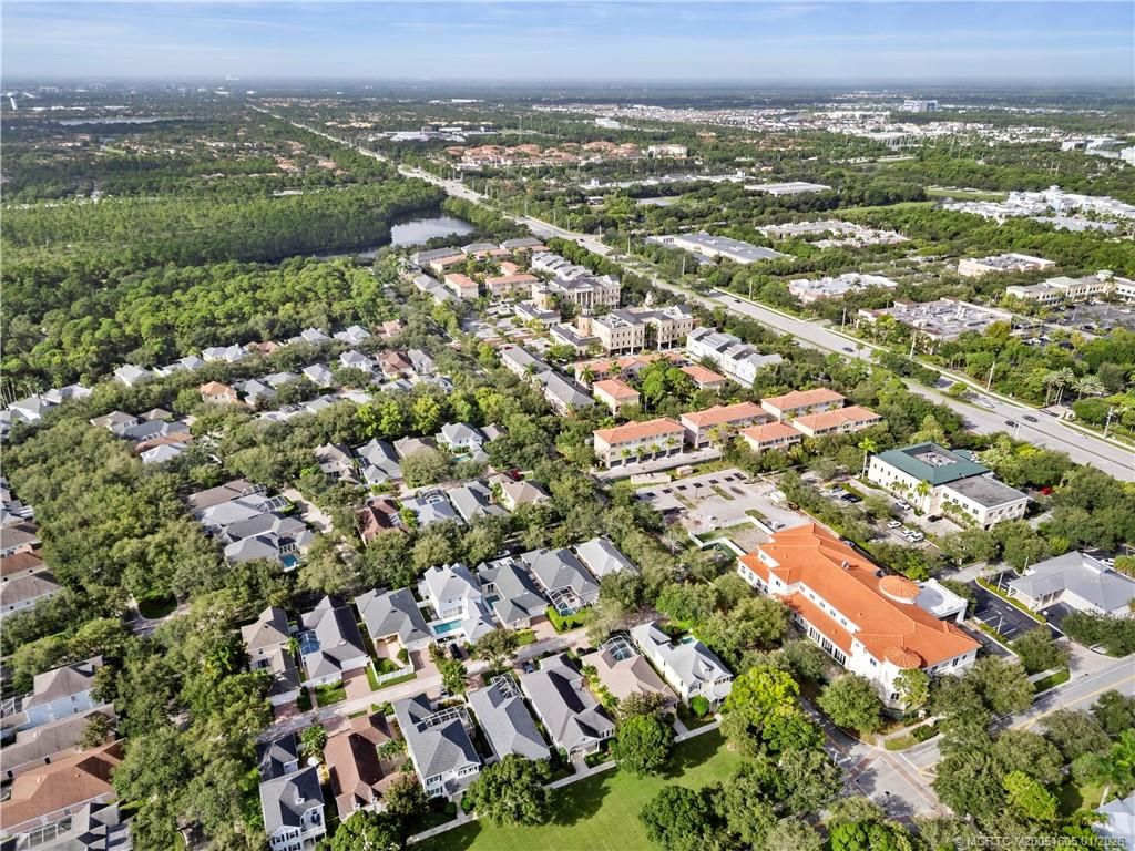 Photo of 103 Cat Rock Lane, Jupiter, FL 33458 (MLS # M20051605)