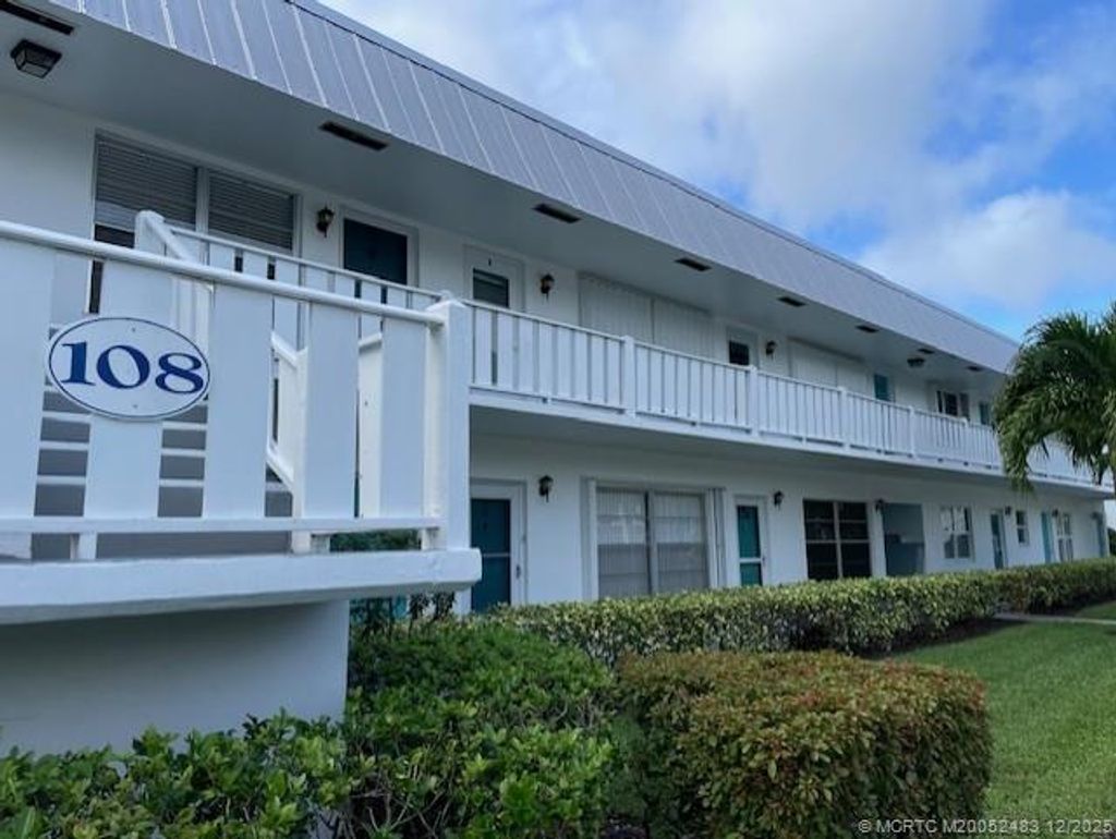 Photo of 2929 SE Ocean Boulevard #108-10, Stuart, FL 34996 (MLS # M20052483)