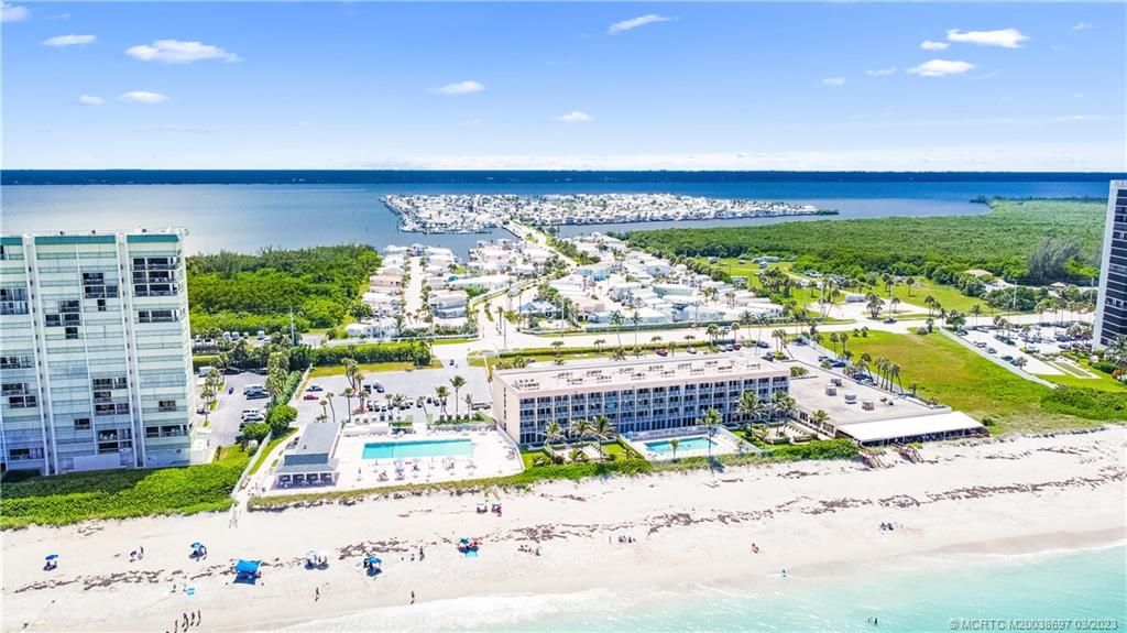 Photo of 241 Nettles Boulevard, Jensen Beach, FL 34957 (MLS # M20038697)