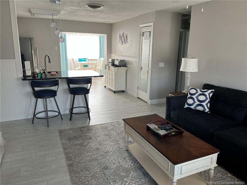 Jensen Beach, Florida 34957, United States, 2 Bedrooms Bedrooms, ,1 BathroomBathrooms,Residential,Active,102203