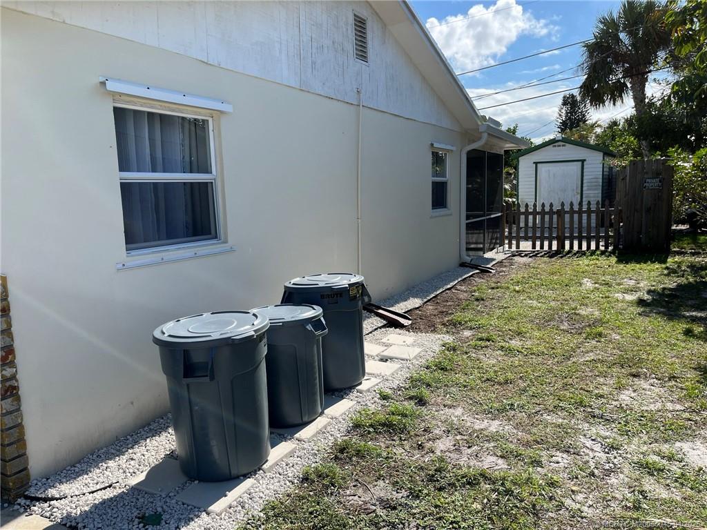 Jensen Beach, Florida 34957, United States, 2 Bedrooms Bedrooms, ,1 BathroomBathrooms,Residential,Active,102203