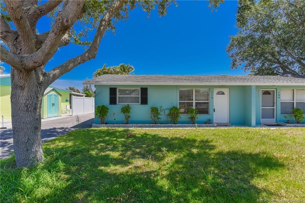 Photo of 113 SW Hideaway Place, Stuart, FL 34994 (MLS # M20043907)