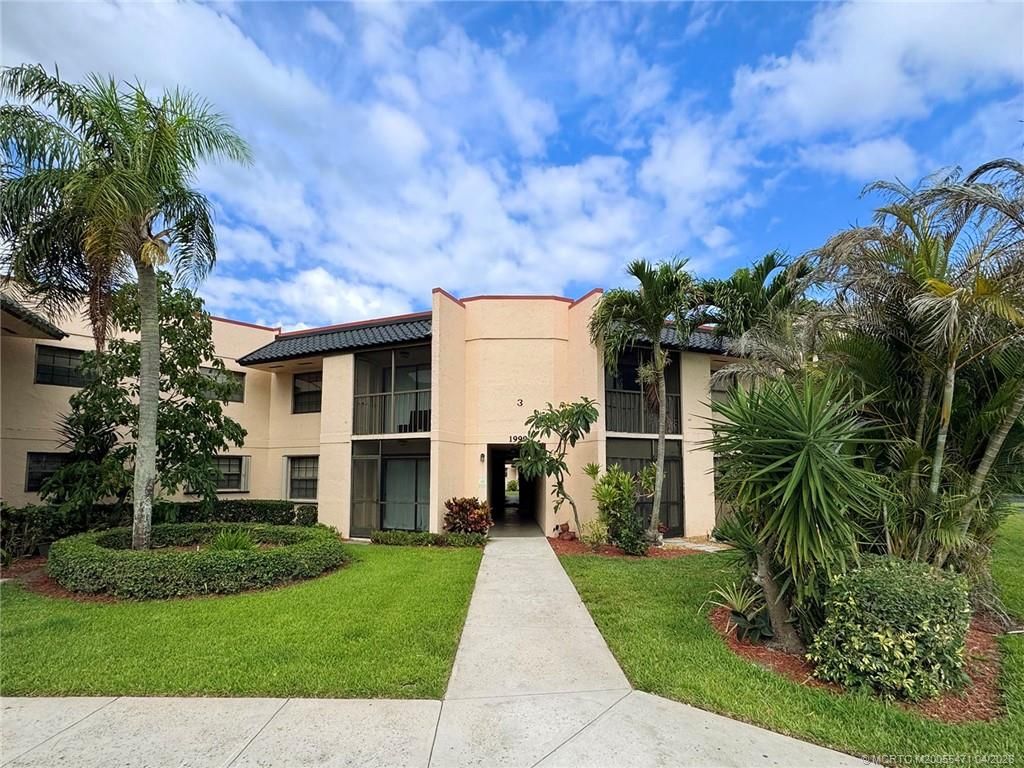 Photo of 1999 NE Collins Circle #3-80, Jensen Beach, FL 34957 (MLS # M20055471)