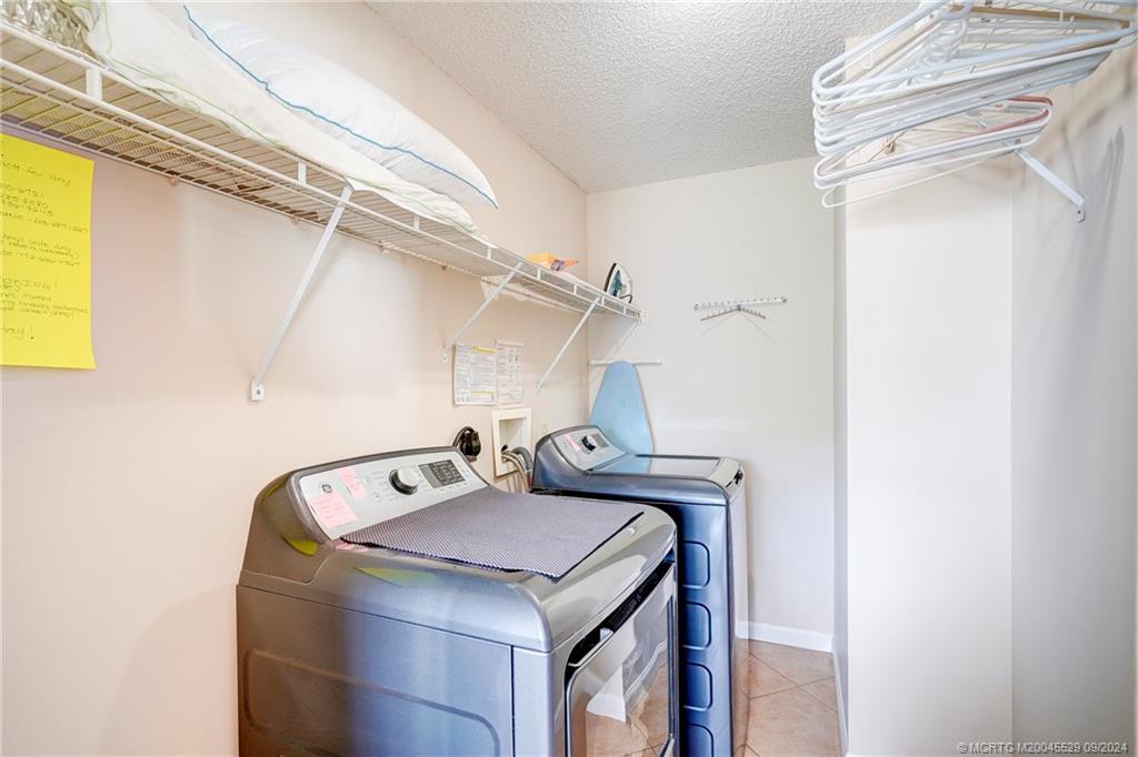 Jensen Beach, Florida 34957, United States, 2 Bedrooms Bedrooms, ,2 BathroomsBathrooms,Residential,Active,54718