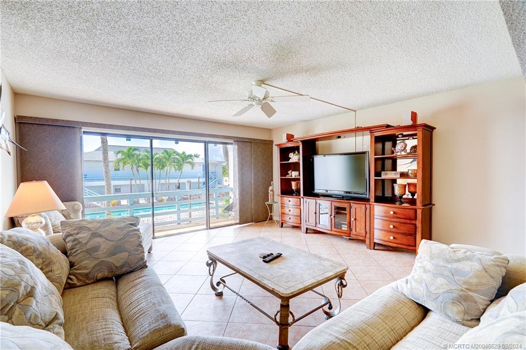 Jensen Beach, Florida 34957, United States, 2 Bedrooms Bedrooms, ,2 BathroomsBathrooms,Residential,Active,54718