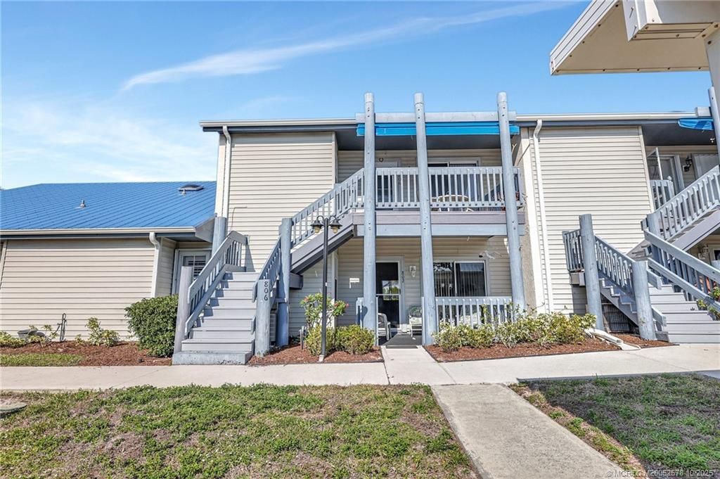 Photo of 1637 NE Nautical Place #806, Jensen Beach, FL 34957 (MLS # M20052578)