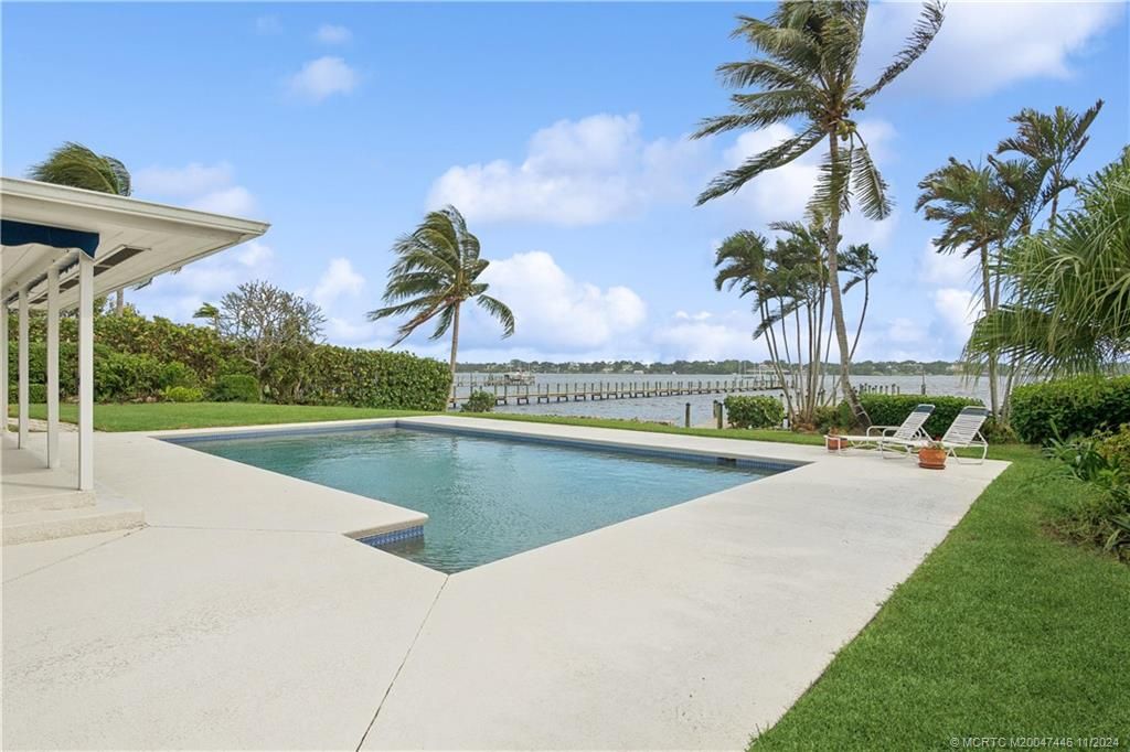 Photo of 1083 SE Saint Lucie Boulevard, Stuart, FL 34996 (MLS # M20047446)