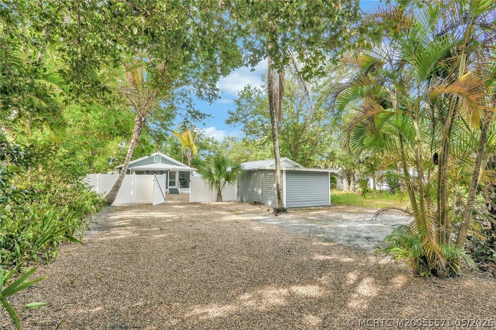 Photo of 542 SW Halpatiokee Street, Stuart, FL 34994 (MLS # M20055571)