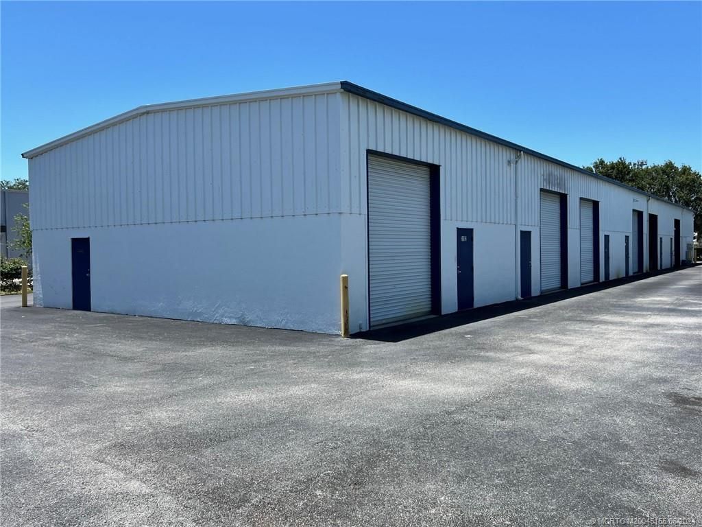 Photo of 3170 SE Gran Park Way #3182 &amp; 3190, Stuart, FL 34997 (MLS # M20045155)