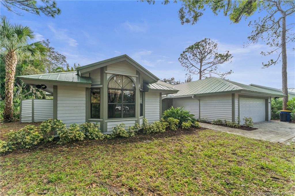 Photo of 5199 SW Landing Creek Drive, Palm City, FL 34990 (MLS # M20047206)