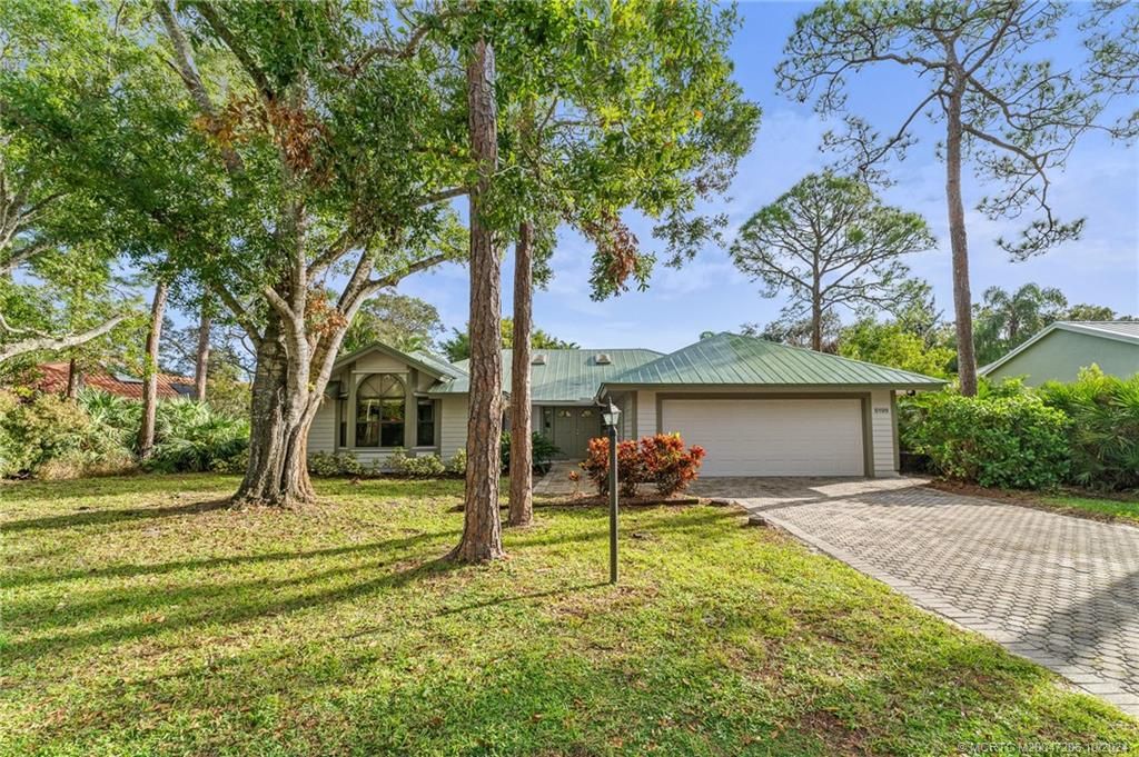 Photo of 5199 SW Landing Creek Drive, Palm City, FL 34990 (MLS # M20047206)