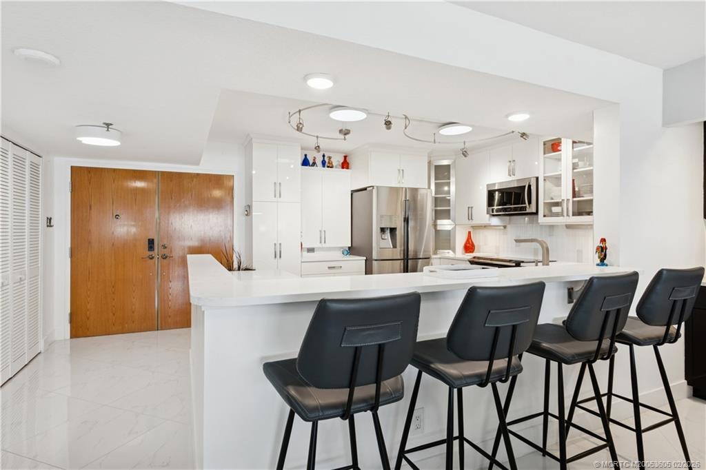 9960 S Ocean Drive 302