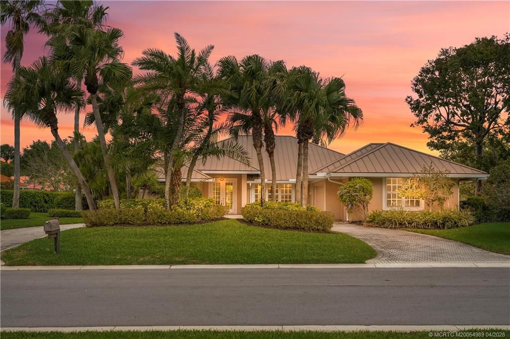 Photo of 6273 SE Baltusrol Terrace, Stuart, FL 34997 (MLS # M20054989)