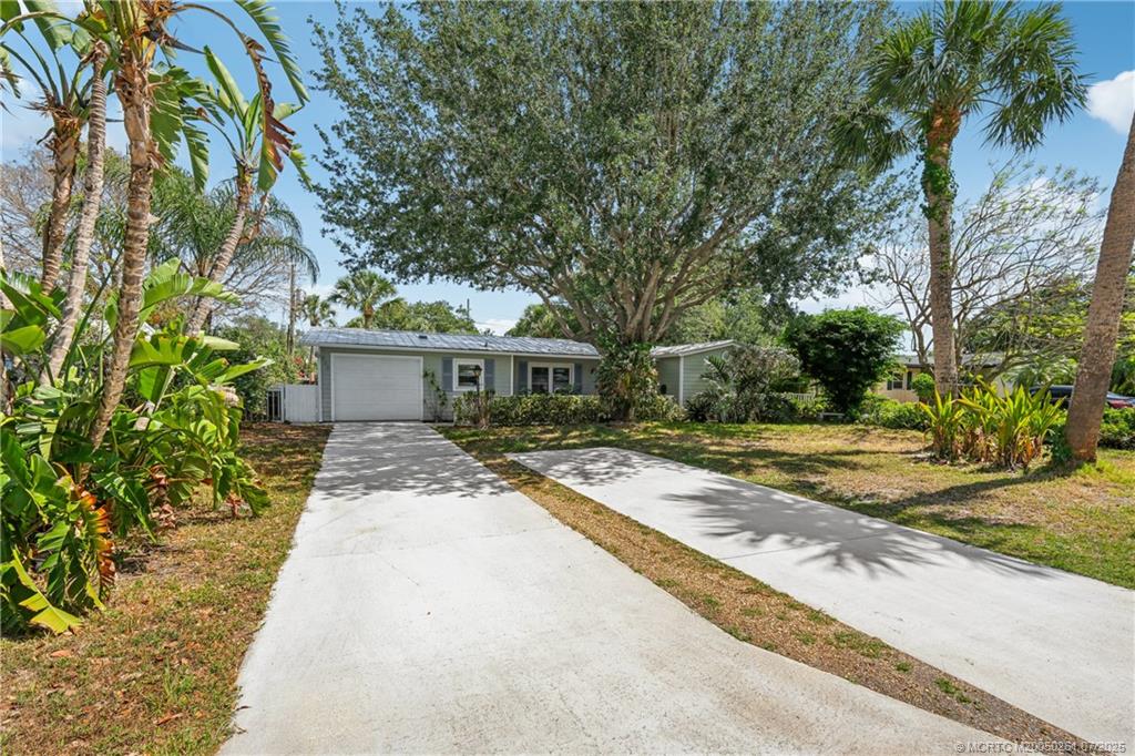 Stuart, Florida 34994, United States, 2 Bedrooms Bedrooms, ,2 BathroomsBathrooms,Residential,Active,116865
