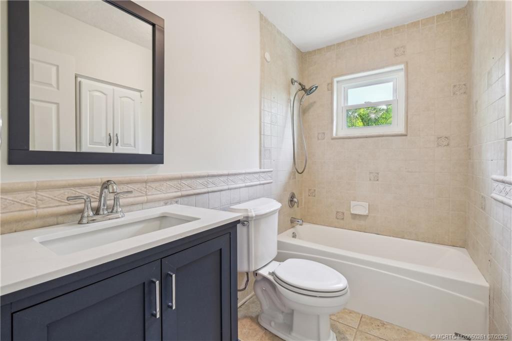 Stuart, Florida 34994, United States, 2 Bedrooms Bedrooms, ,2 BathroomsBathrooms,Residential,Active,116865