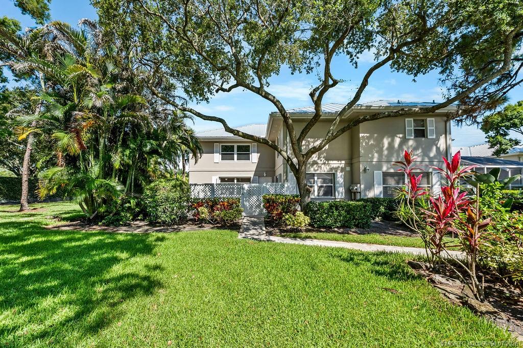 Photo of 2905 SW Lakemont Place #2905, Palm City, FL 34990 (MLS # M20056158)