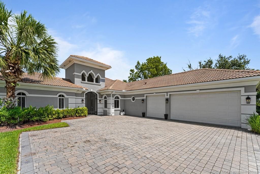 Photo of 872 SW Squire Johns Lane, Palm City, FL 34990 (MLS # M20039899)