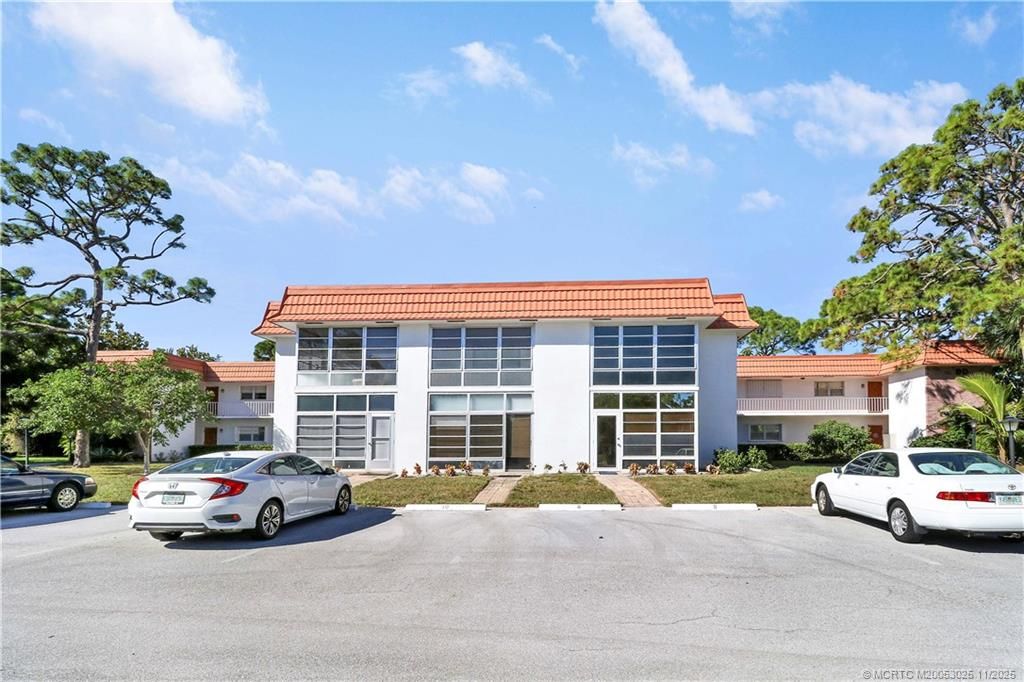 Photo of 2600 SE Ocean Boulevard #DD4, Stuart, FL 34996 (MLS # M20053025)