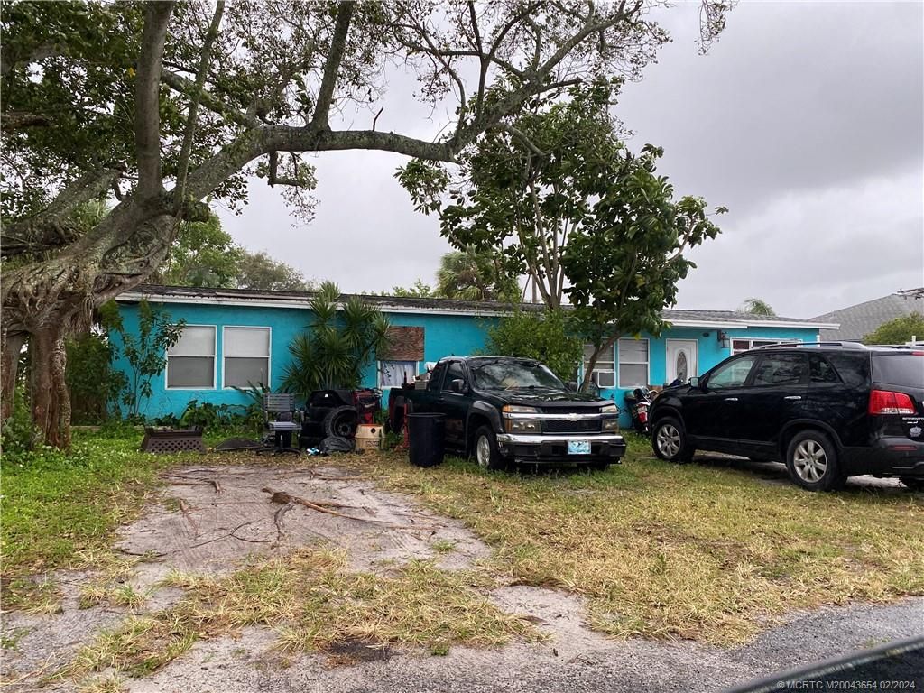 Photo of 19104 SE Fearnley Drive, Jupiter, FL 33469 (MLS # M20043654)