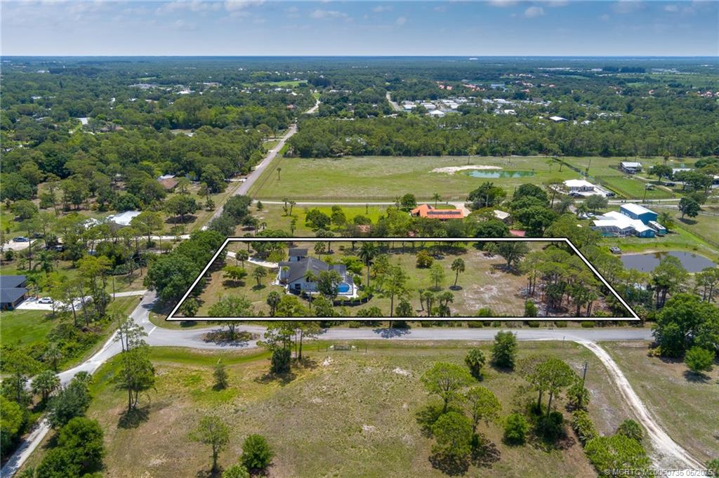 2196 SW Ranch Trail