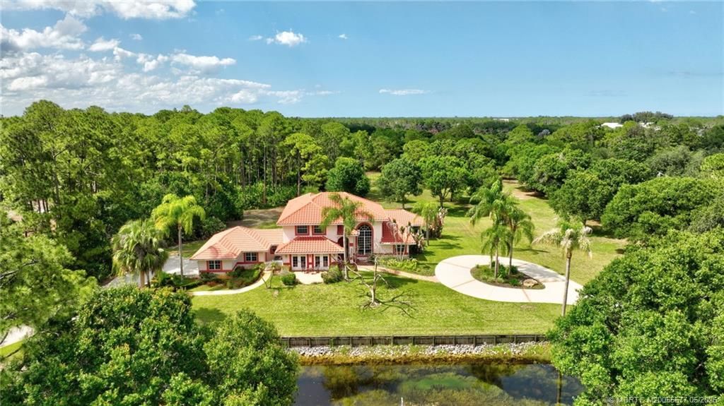 Photo of 5003 SW Martin Commons Way, Palm City, FL 34990 (MLS # M20055577)