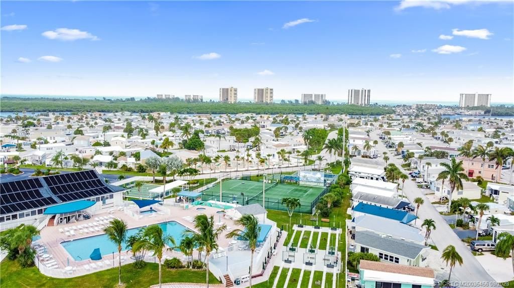 Photo of 913 Nettles Boulevard, Jensen Beach, FL 34957 (MLS # M20035456)