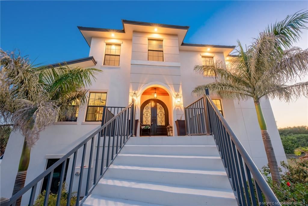 Photo of 1356 NE Ocean Boulevard, Stuart, FL 34996 (MLS # M20042857)