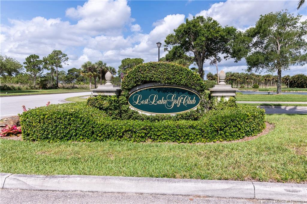 8088 SE Double Tree Drive