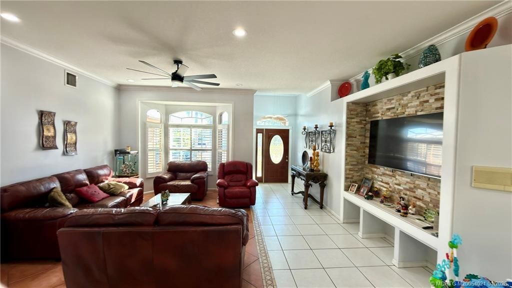 Photo of 631 SW Saragossa Avenue, Port Saint Lucie, FL 34953 (MLS # M20054021)